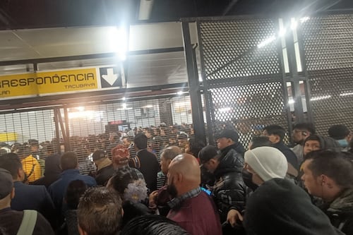 Caos en Metro CDMX: retrasos, vagones sucios y aglomeraciones en Pantitlán y Línea 9
