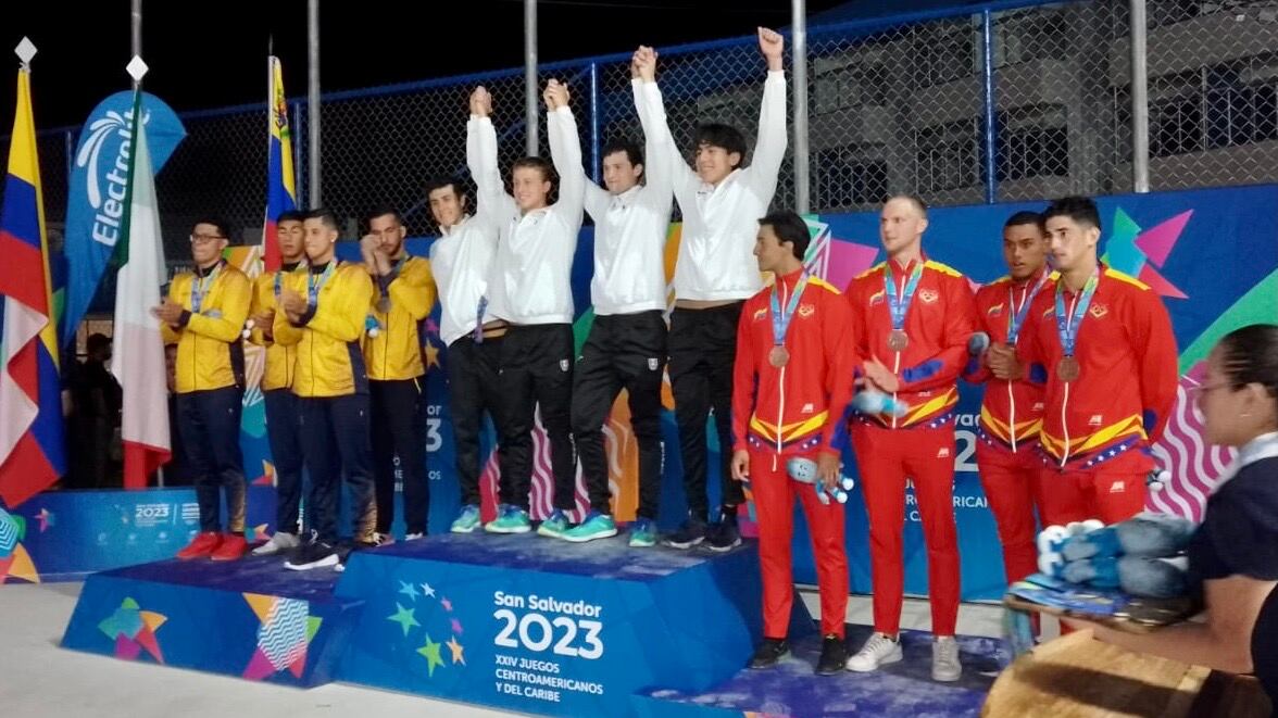 México consiguió su sexta medalla de oro en Juegos Centroamericanos en relevos 4x200 de natación.