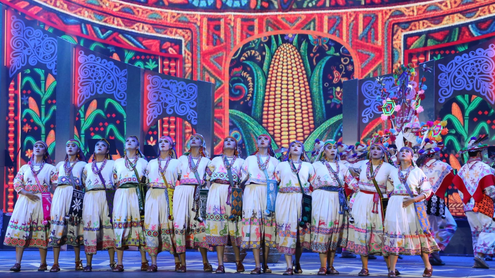 El Ballet Folklórico de la Universidad de Guanajuato presenta el programa del Día de las Flores a las 19:00 horas en el Teatro Juárez, como parte del cierre de la FILUG 2026.