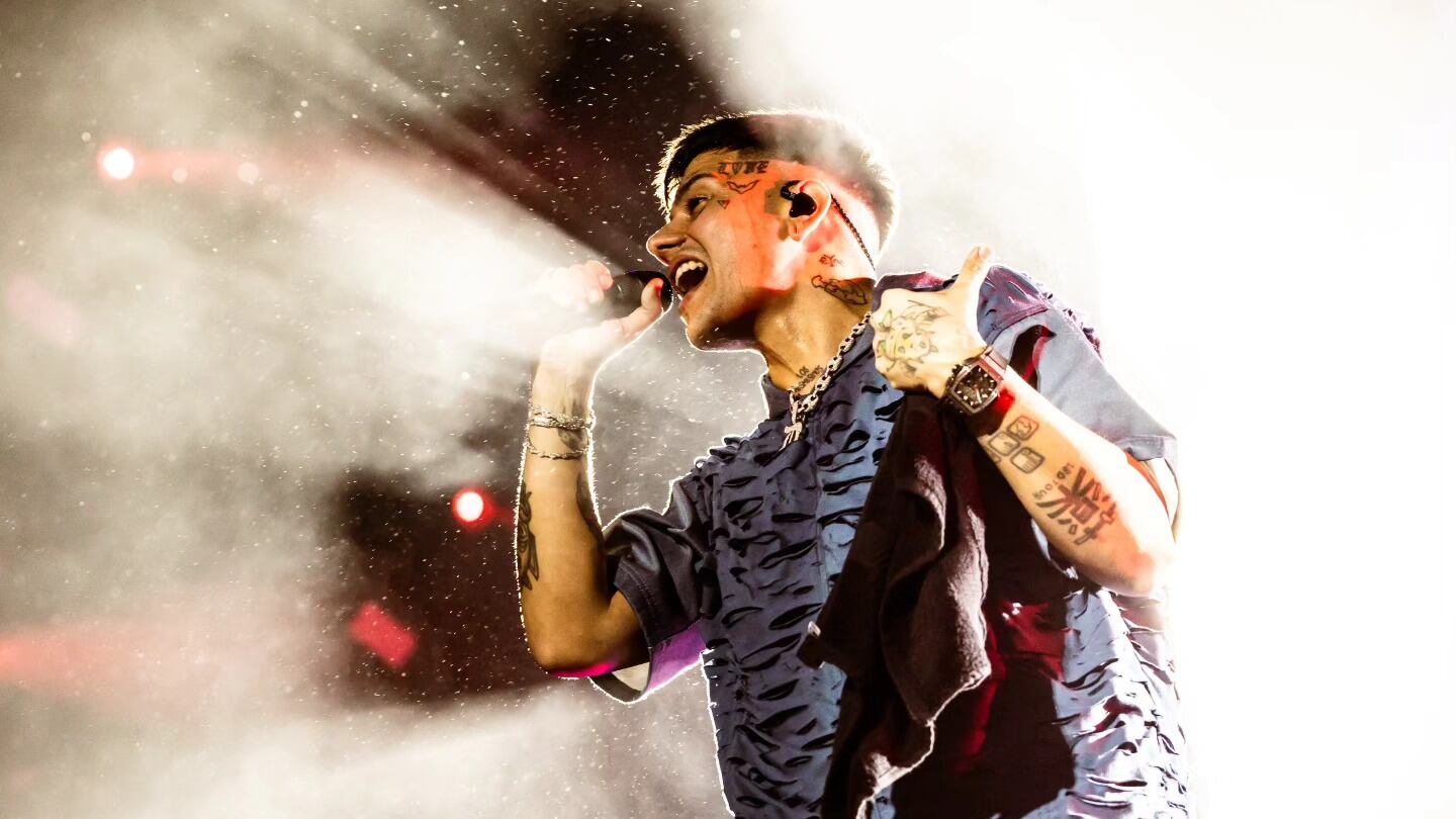 El cantante y compositor argentino está a punto de iniciar su gira mundial