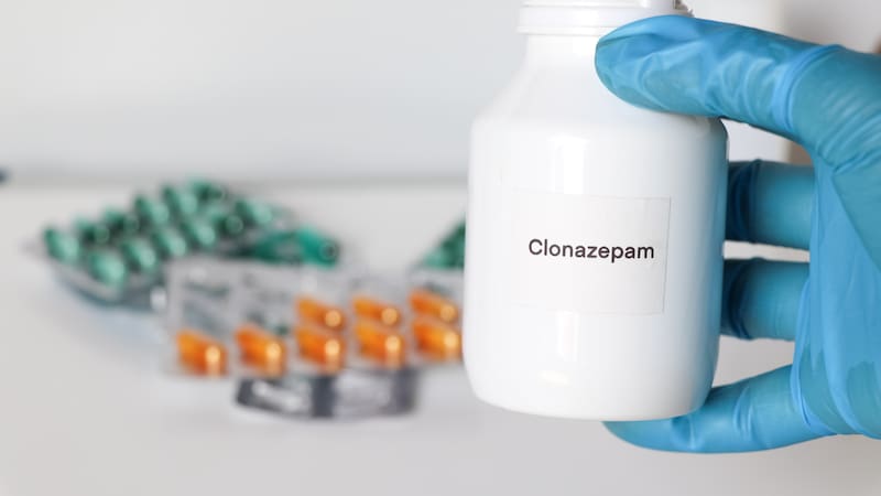 Adolescentes de CDMX y San Nicolás se intoxicaron con clonazepam.