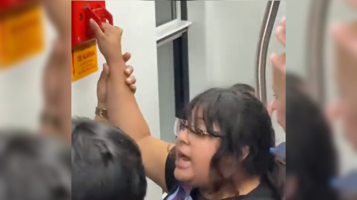 La joven amenazaba con jalar la palanca de pánico.