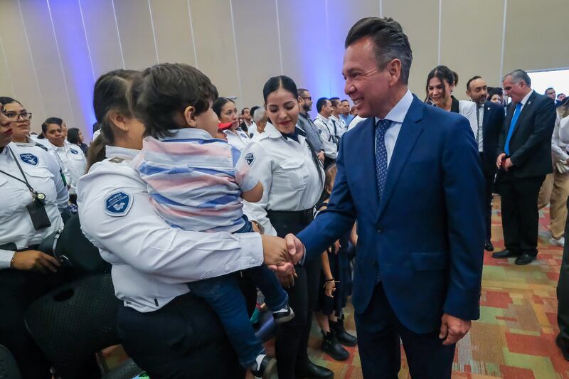 Pablo Lemus presenta Legado Programa de Apoyo a Policías del Estado y sus Familias