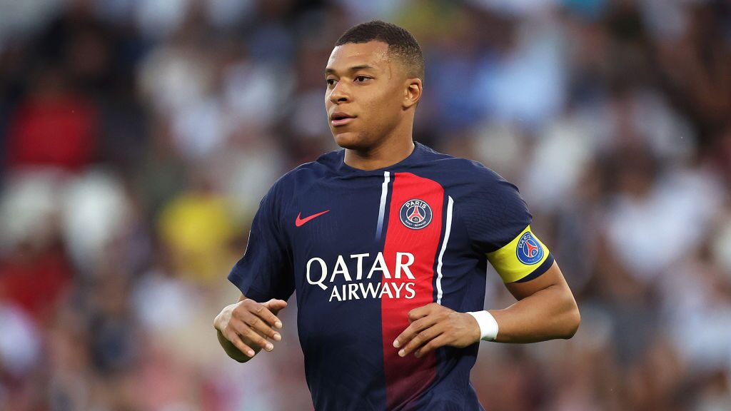 Mbappé termina contrato con el PSG en verano de 2024.