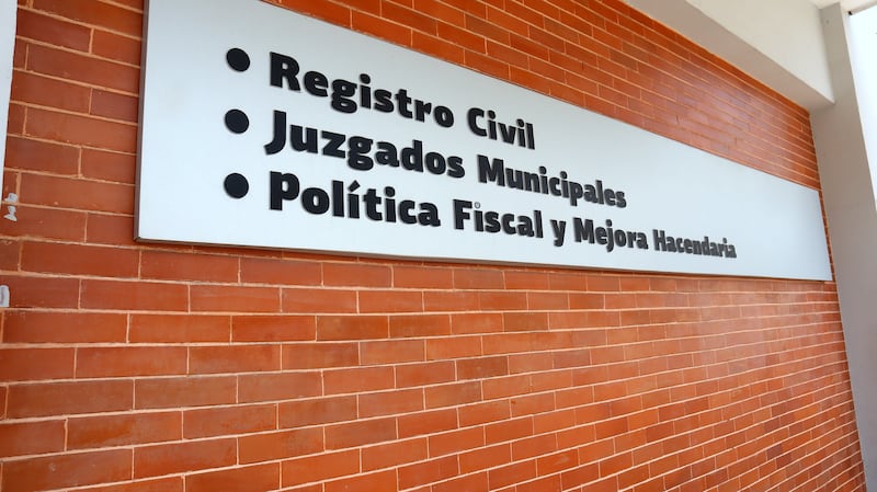 CORTESÍA