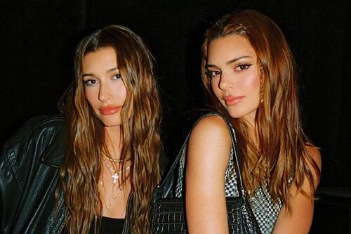 En imágenes: Kendall Jenner y Hailey Bieber se ríen de las autoridades tras ser detenidas por exceso de velocidad