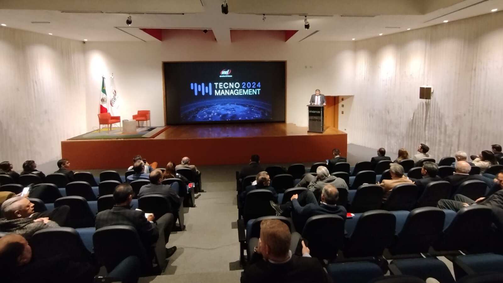 El ciclo de ponencias se desarrolló durante una jornada  en el auditorio del Museo de Arte Contemporáneo de Monterrey (Marco).