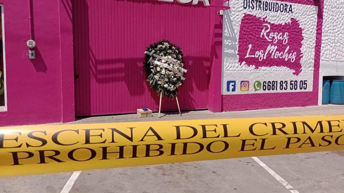 Las autoridades pensaron que en la caja se encontraba un explosivo. (Especial)