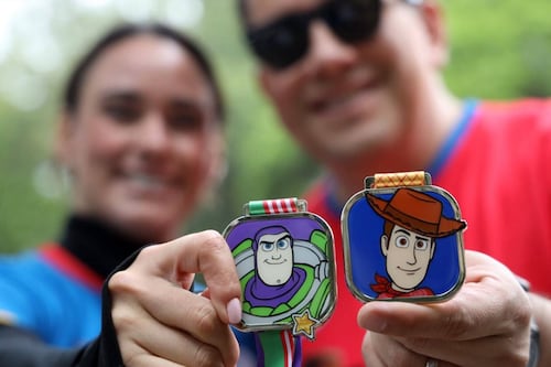 Toy Story 5 calienta motores con una carrera familiar que reunió a miles en Paseo de la Reforma