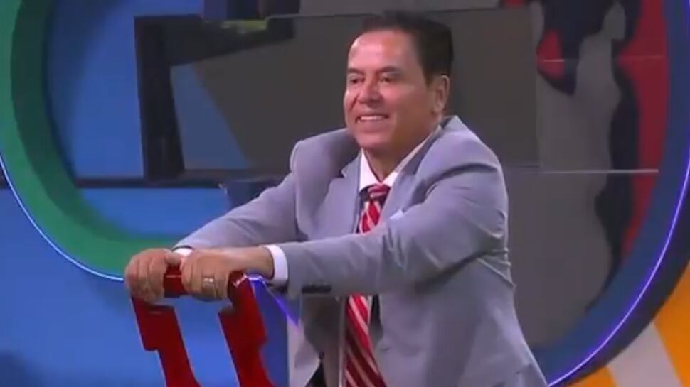 Mario "Mayito" Bezares gana la segunda temporada de LCDLF MX.