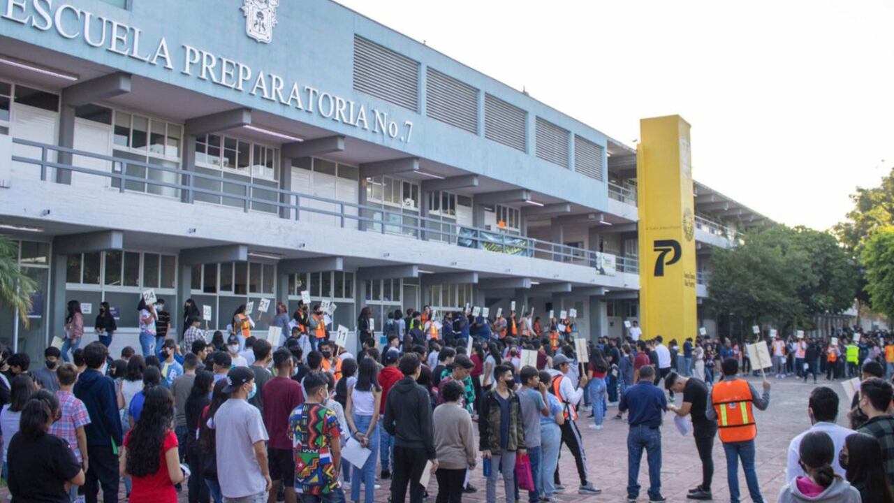 Diputados locales aseguran que el dinero que se reasigna en al UdeG se quedará para infraestructura educativa, pero ejercido por la SIOP y no la casa de estudios.