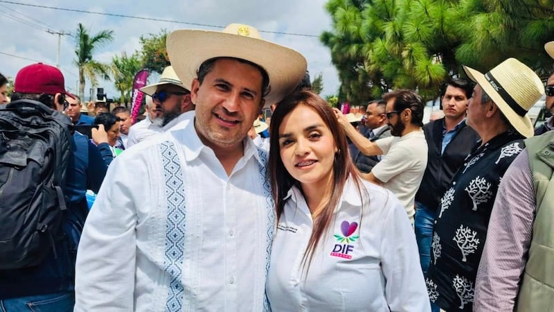 “Movimiento del Sombrero” continúa: Grecia Quiroz asume la presidencia de Uruapan tras el asesinato de Carlos Manzo