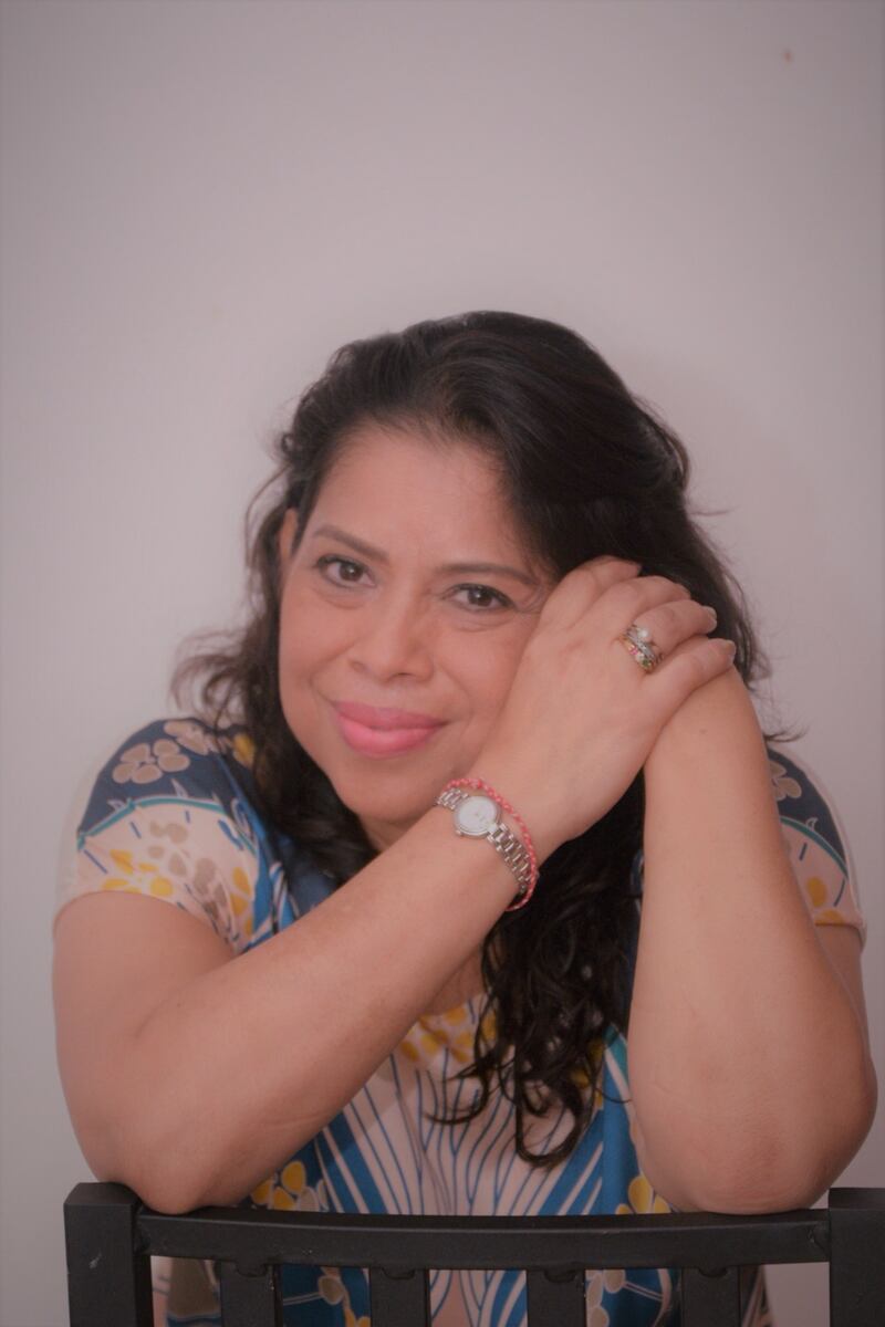 María Elena Ramos busca ayudar a mujeres con cáncer