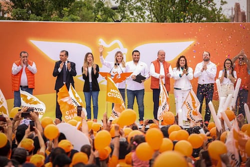 Mariana Rodríguez festeja registro como candidata a la alcaldía de Monterrey