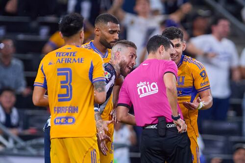 ¡Lleno de polémica! Las escandalosas expulsiones que condicionaron el Clásico Regio