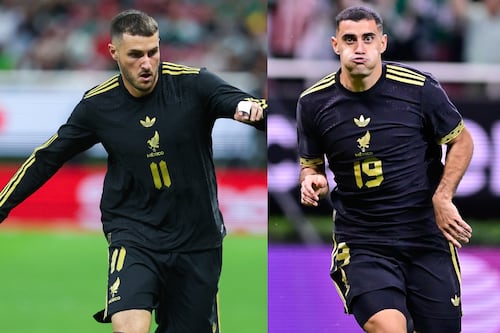 Revientan a Santi Giménez por gol de Berterame con México: “Este argentino sí rinde”