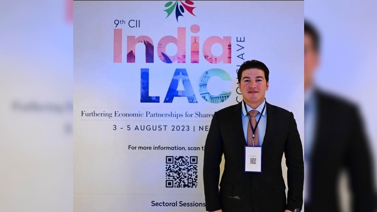 Agregó que la empresa de autopartes de autos eléctricos Vimercati du México, invertirá también 200 millones de dólares.