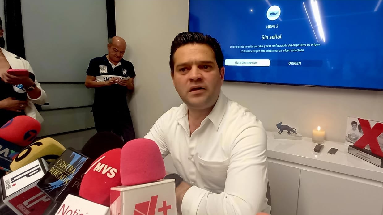 Cienfuegos señaló que hay cosas verdaderamente importantes que resolver, pero el gobierno de Samuel García ha sido incapaz.