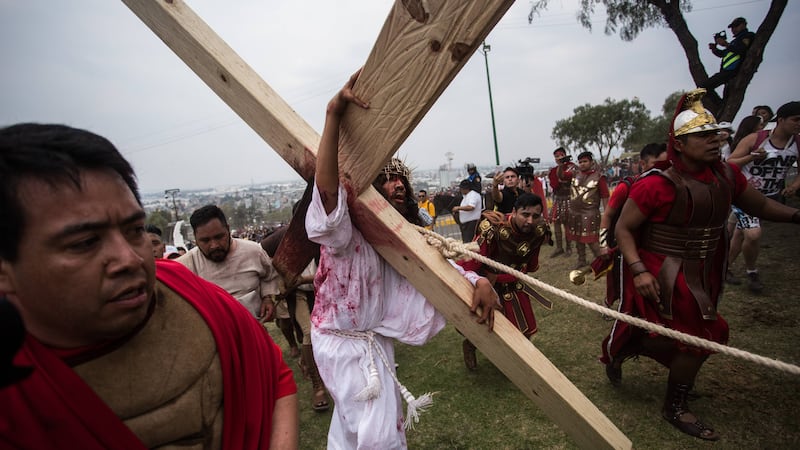 Viacrucis de Iztapalapa 2026: dónde ver en vivo la representación de la Pasión de Cristo