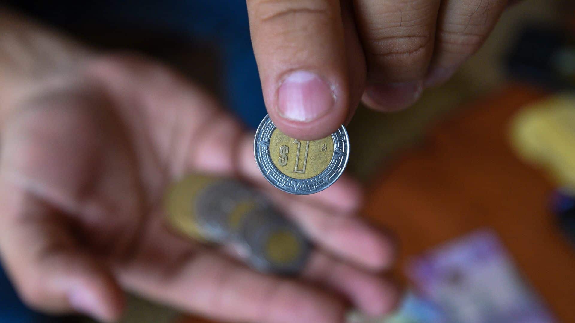 El peso mexicano se mantiene en un nivel bajo (Cuartoscuro).