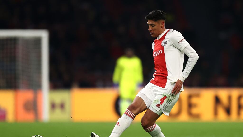 Álvarez tiene contrato con Ajax hasta el 2025