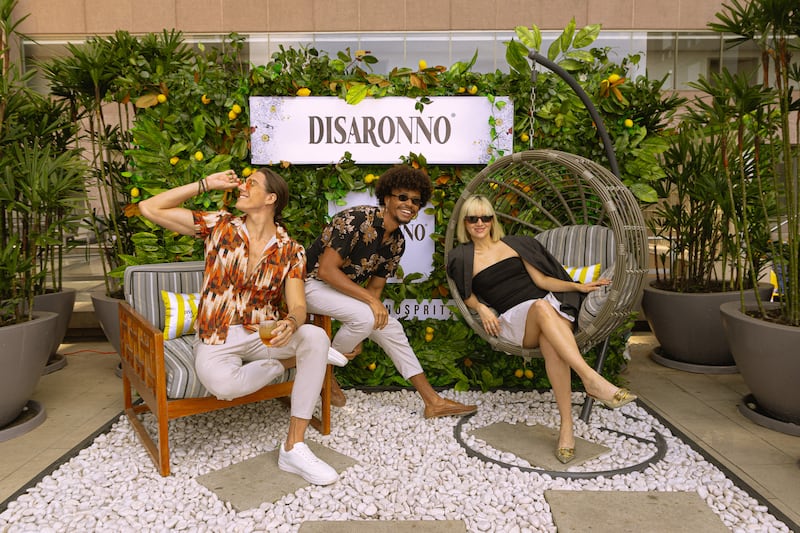el 25 de julio al 24 de agosto, la terraza del JW Marriott Polanco se transforma en un rincón mediterráneo con cocteles, buena música y vistas únicas al Bosque de Chapultepec