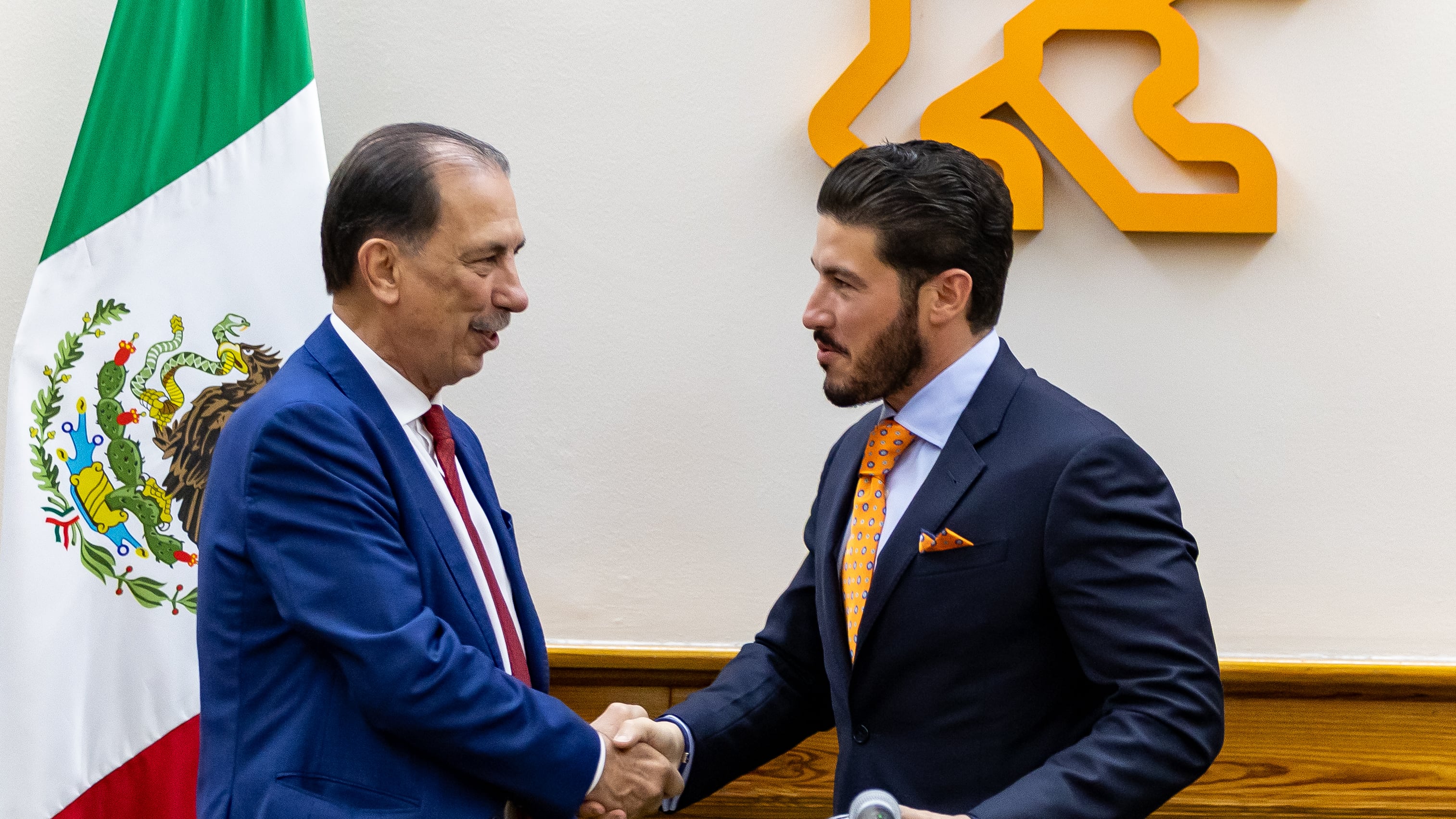 Javier Flores, fiscal de Nuevo León y el gobernador Samuel García.