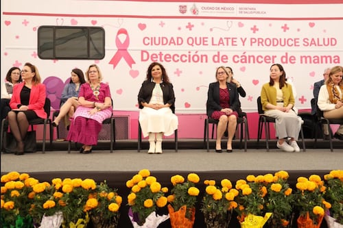‘Tómatelo a pecho’: Clara Brugada llama a las mujeres a realizarse la mastografía y la autoexploración
