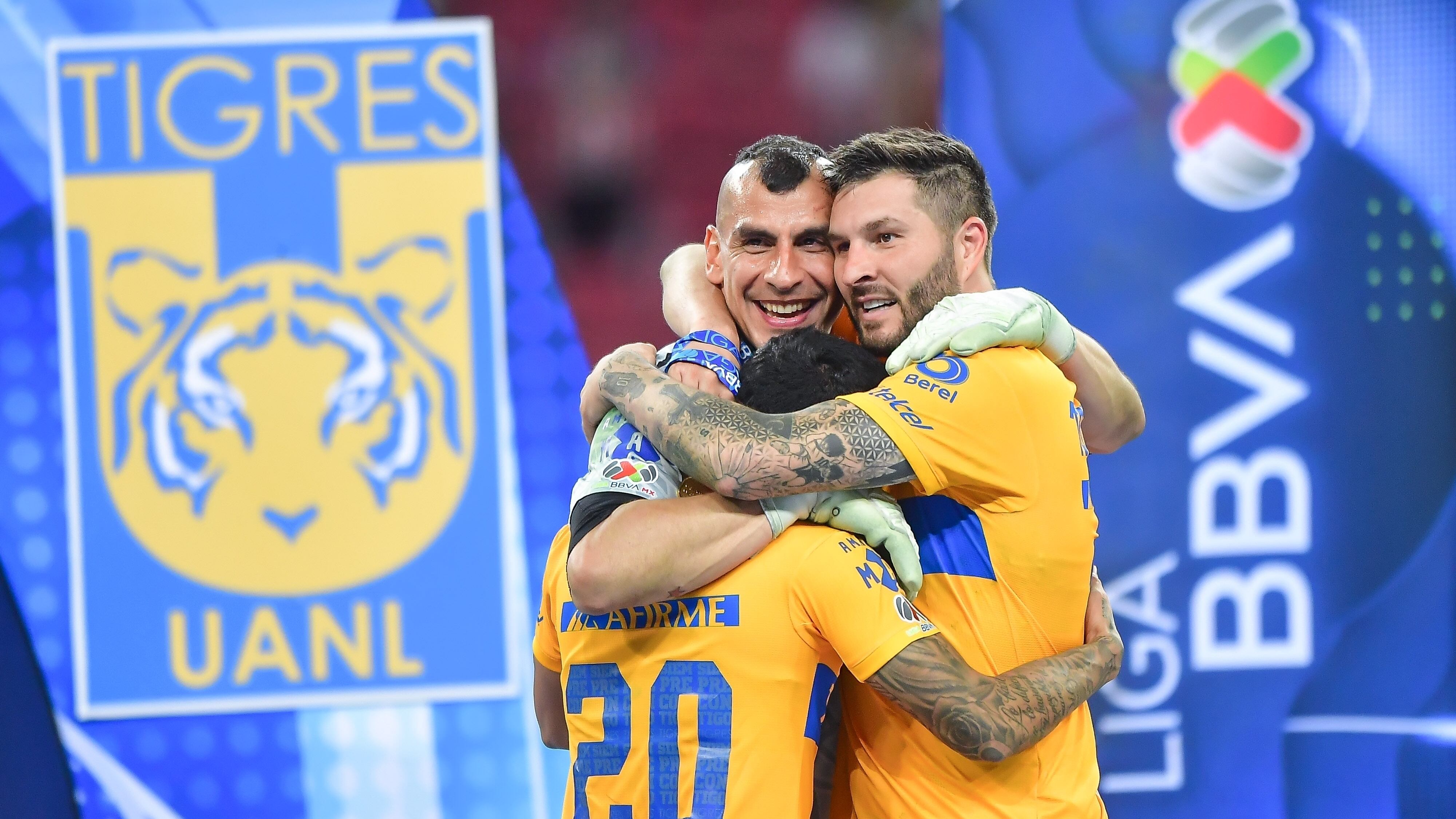 Los tres futbolistas suman cinco títulos con un solo club de la Liga MX.