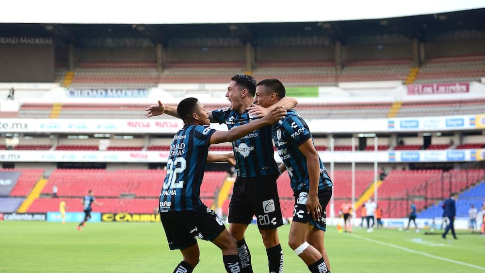 Querétaro derrota a Santos y se mete a la pelea por la repesca