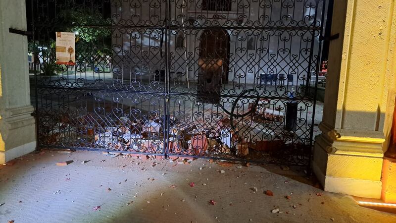 Así luce la Parroquia de Nuestra Señora del Rosario en San Sebastián Tutla, Oaxaca, México.