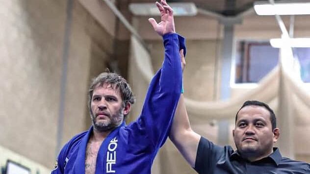 Tom se colgó el oro