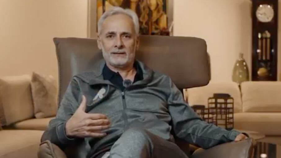 Jesús Martínez reapareció en redes.