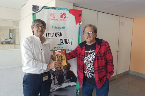 Arranca Paco Ignacio Taibo II en hospital de Guanajuato programa nacional “la lectura cura”