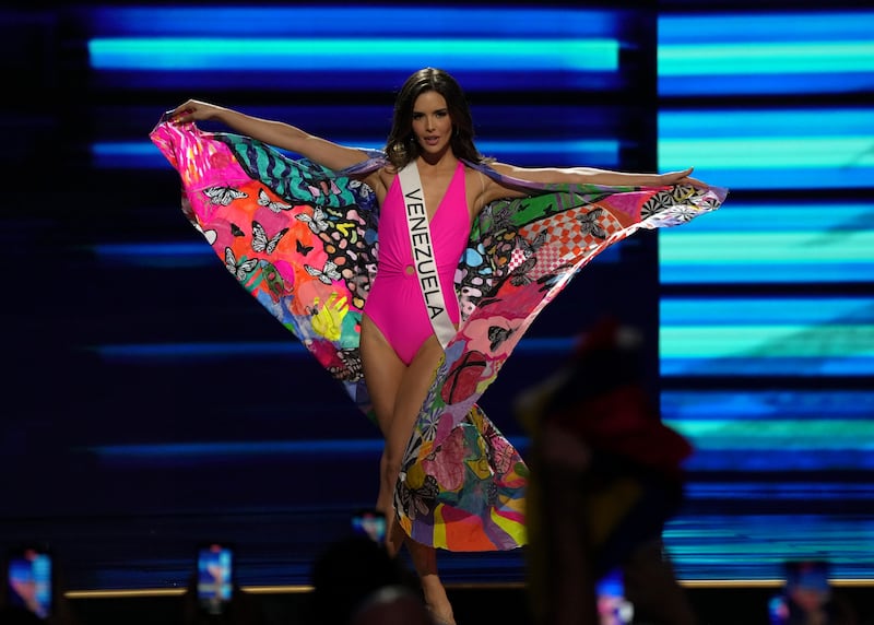 Miss Universo en su edición 71 desde Nueva Orleans, Estados Unidos. Competition - Show