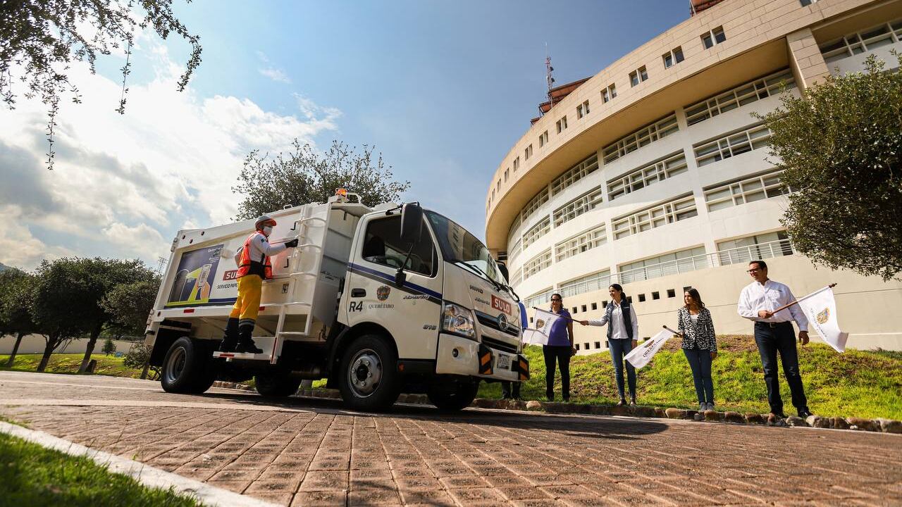4.8 toneladas de toneladas de basura podrá recolectar el camión híbrido. (Cortesía)