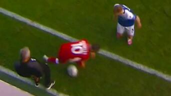 La jugada más cómica del fin de semana se vivió en la League Two de Inglaterra.