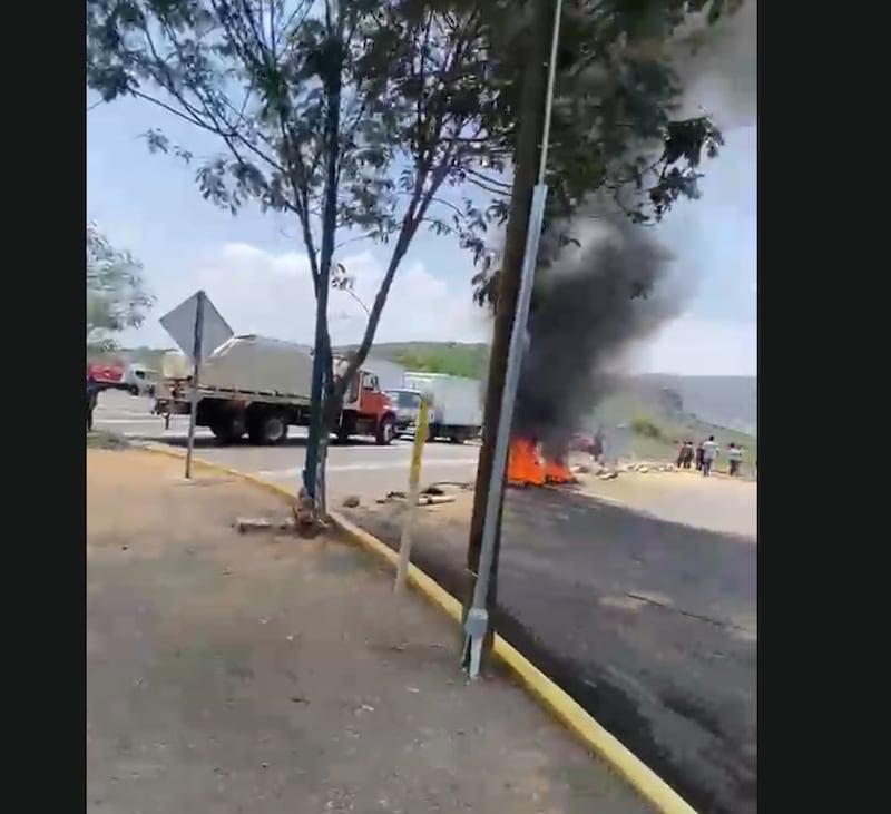 bloqueo de la CNTE en Oaxaca
