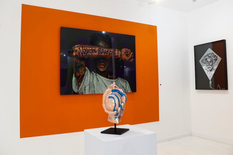 "Ventanas Nouménicas", exposición de 33 piezas escultóricas de Paola Pineda en la LMI Gallery