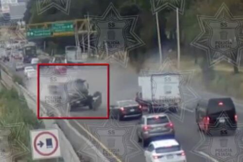 ¡En La Marquesa! Camión pierde el control y se impacta contra camioneta