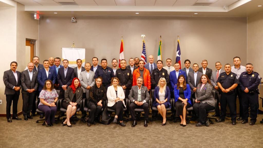 El reconocimiento se dio durante un encuentro al que asistieron representantes de la industria del transporte y actores del comercio exterior de la región fronteriza.