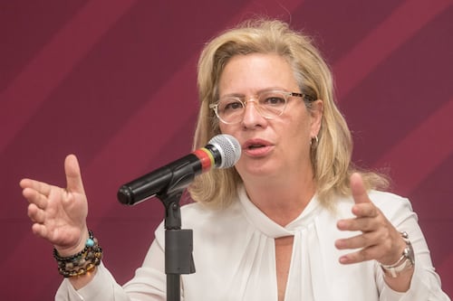 SRE abre investigación contra Josefa González-Blanco por acoso y maltrato laboral