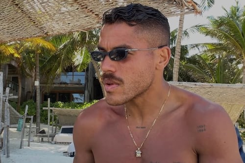 Jonathan Dos Santos enciende las redes tras presumir contenido en su página azul