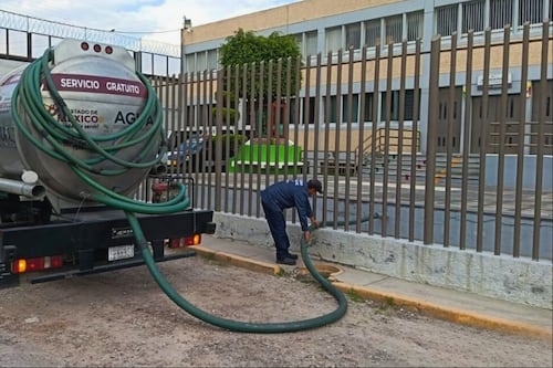 Ante fallas de Agua de Puebla, gobierno estatal comprará 105 pipas