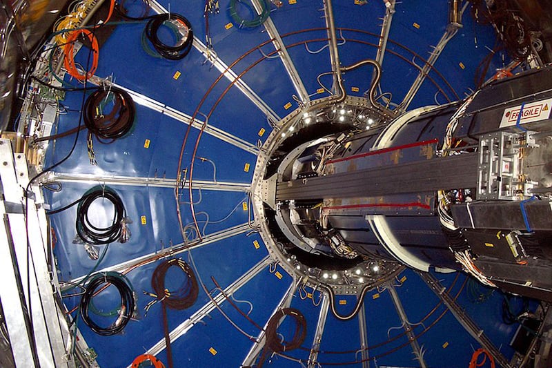 Científicos de BUAP participan en reactivación del Gran Colisionador de Hadrones