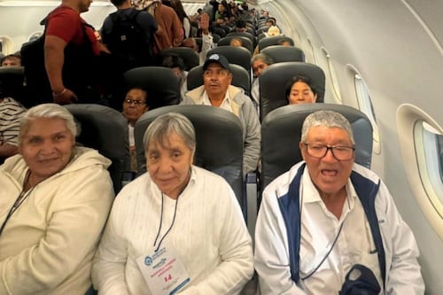 Viajan adultos mayores de Guanajuato a California para reencontrarse con sus hijos