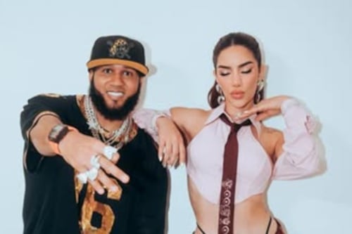 Se burlan de Kimberly Loaiza por haber sido ignorada por el público en el concierto de El Alfa