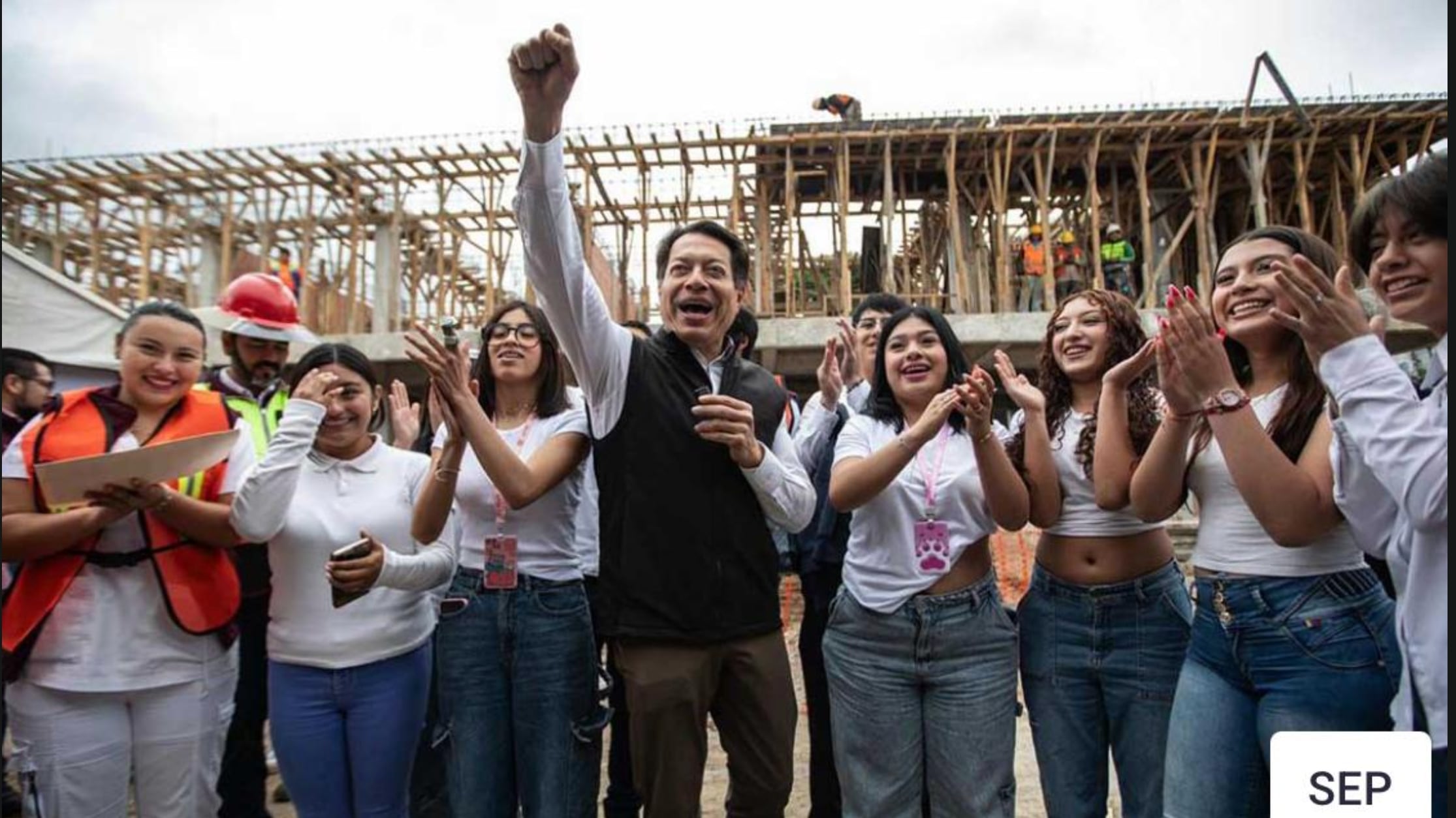 Mario Delgado Carrillo