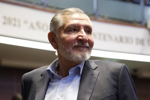 #PolíticaConfidencial: Adán Augusto pasa de ‘corcholata’ a maleta diplomática rumbo a Europa