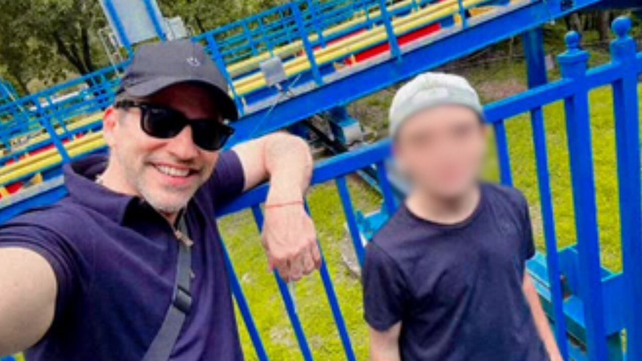 El hijo menor del conductor sufrió un fuerte accidente en bicicleta